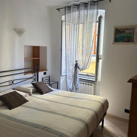 Appartamento in tipico carugio ligure Monterosso al Mare Esterno foto