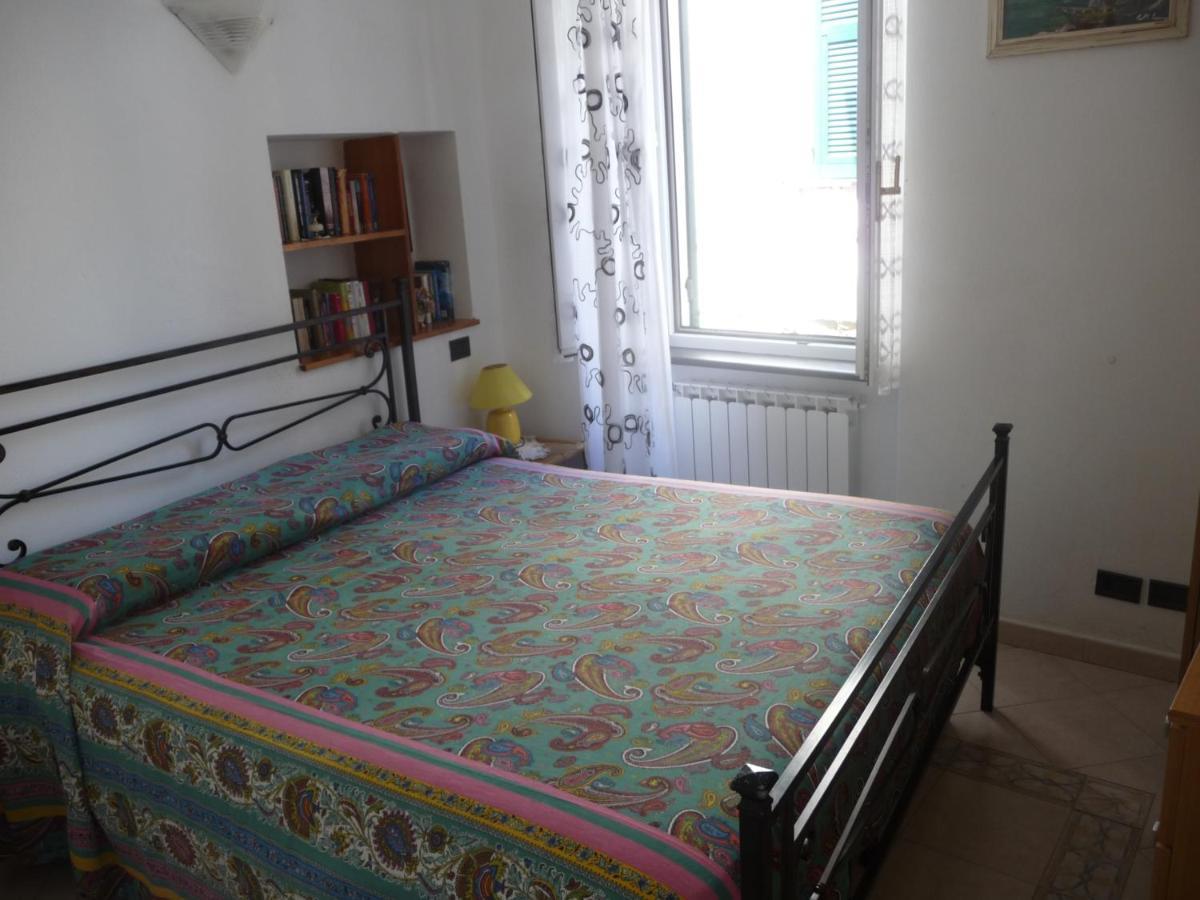 Appartamento in tipico carugio ligure Monterosso al Mare Esterno foto